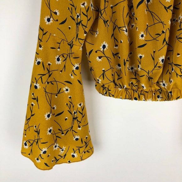 Cropped Yellow Floral Long Bell Sleeve Top XS - Picture 3 of 8